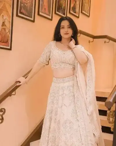 Escort Didihat